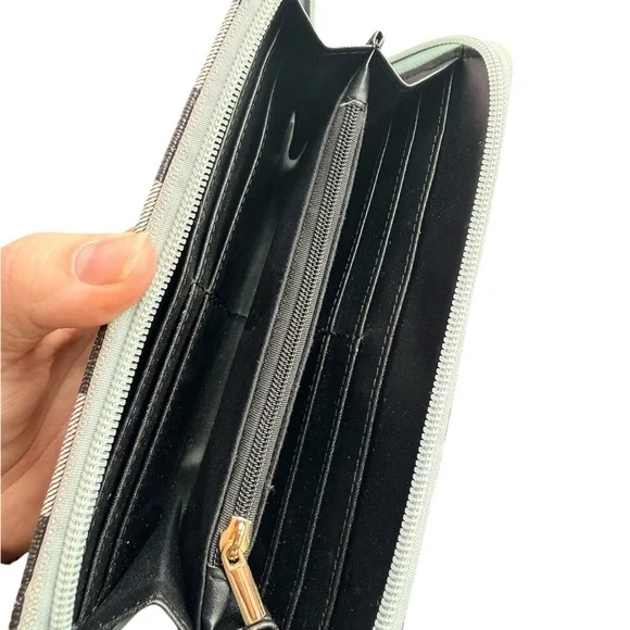 MiaK Yuliana Shoulder Bag and Set - Picture 4 of 6